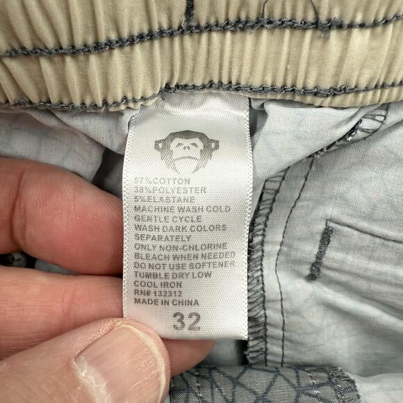 Howler Brothers Shorts Mens 32 Gray Geometric Boardshort Swim Trunks Hybrid - Picture 4 of 8